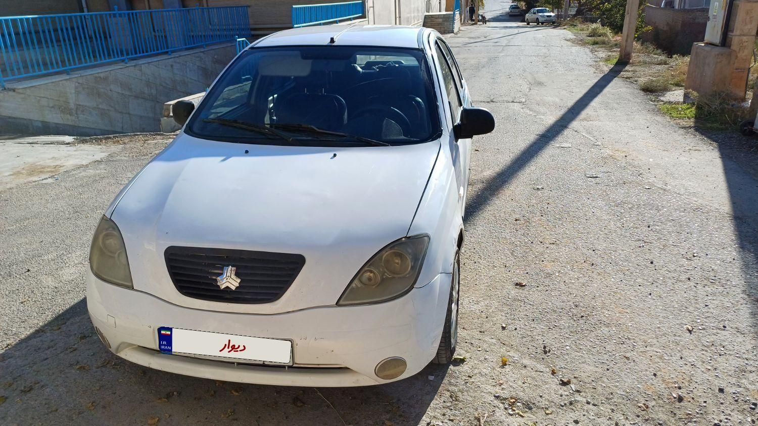 تیبا صندوق دار LX - 1393