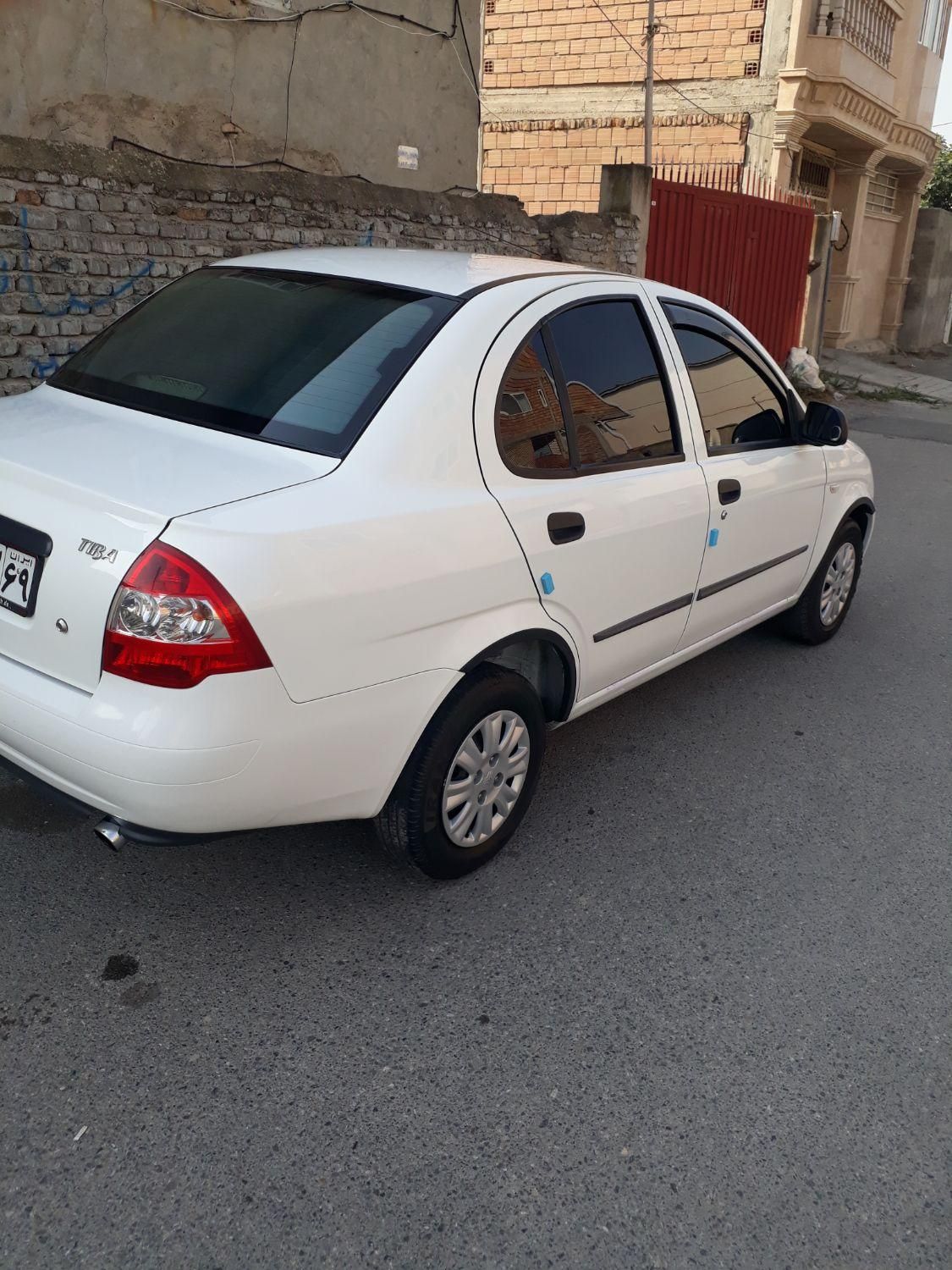 تیبا صندوق دار LX - 1399