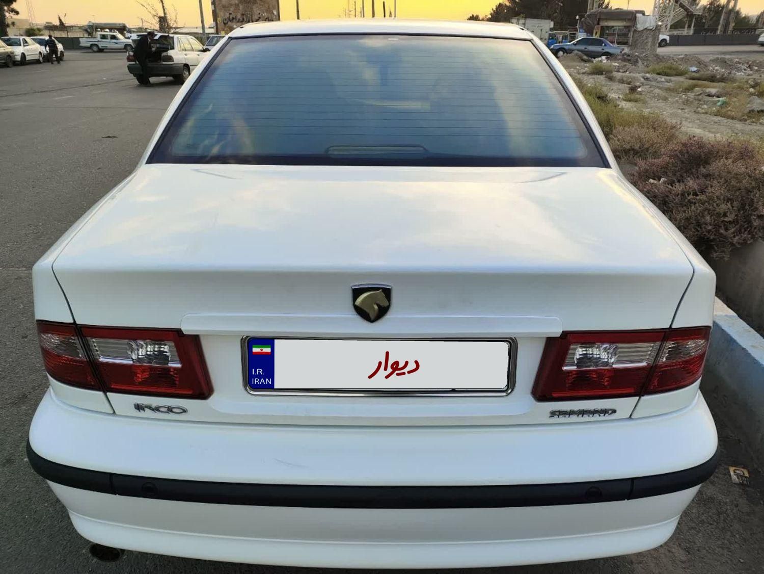 سمند LX XU7 - 1396