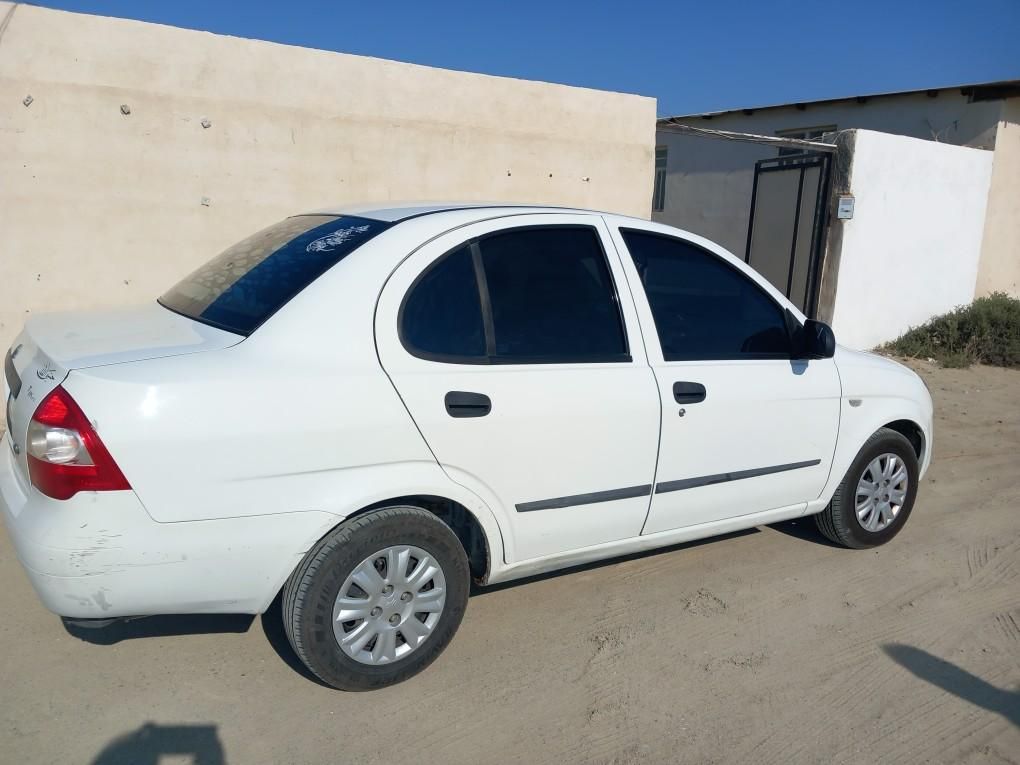 تیبا صندوق دار EX - 1395