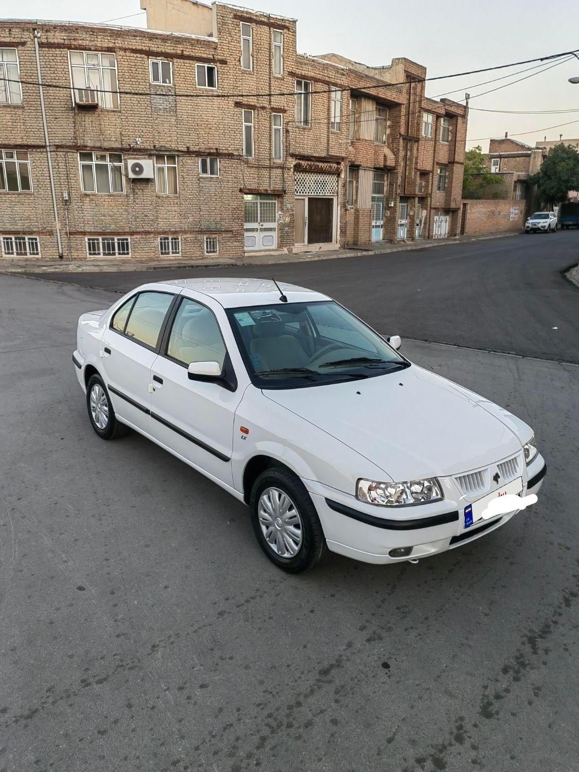 سمند LX XU7 - 1395