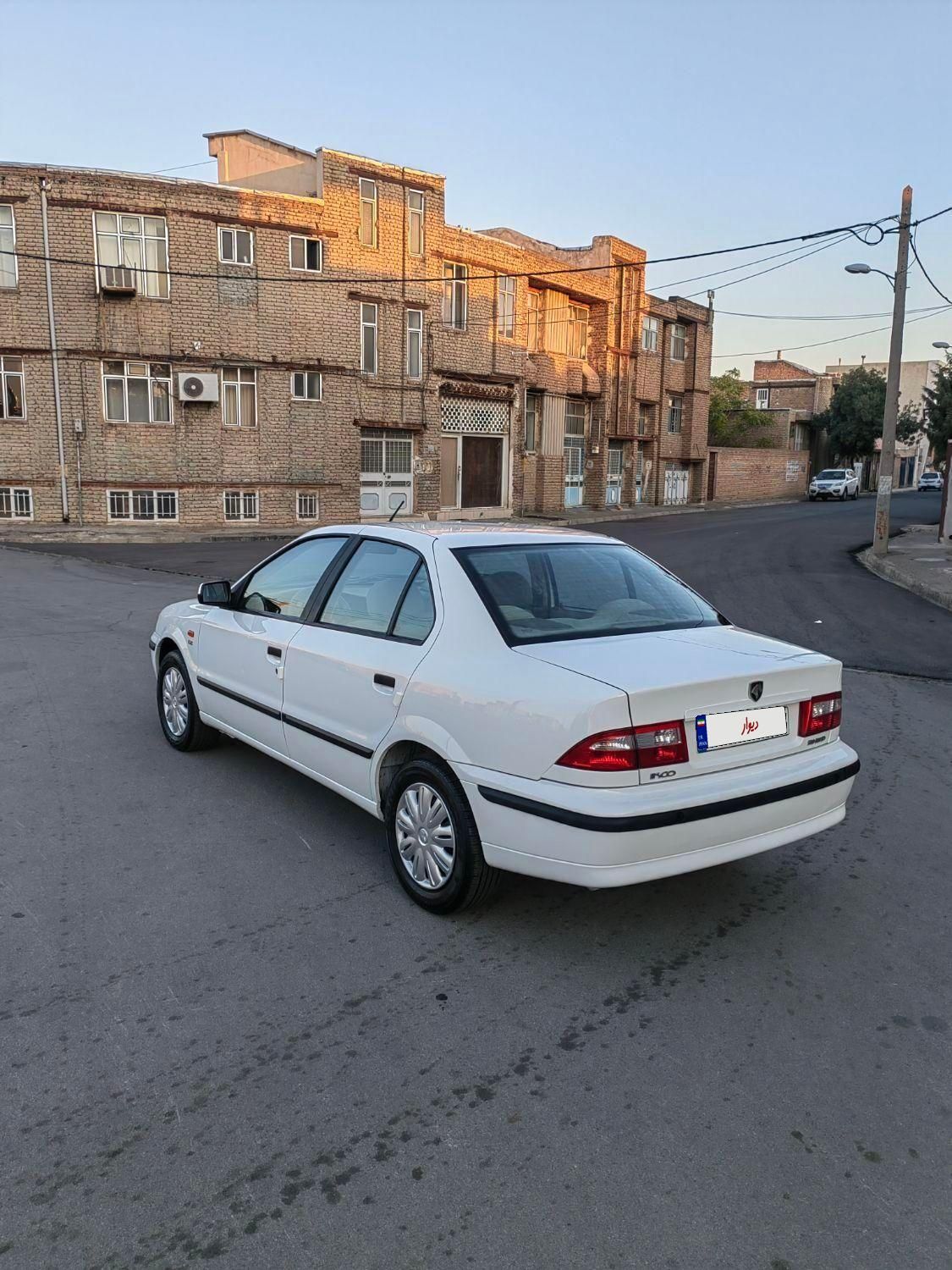 سمند LX XU7 - 1395