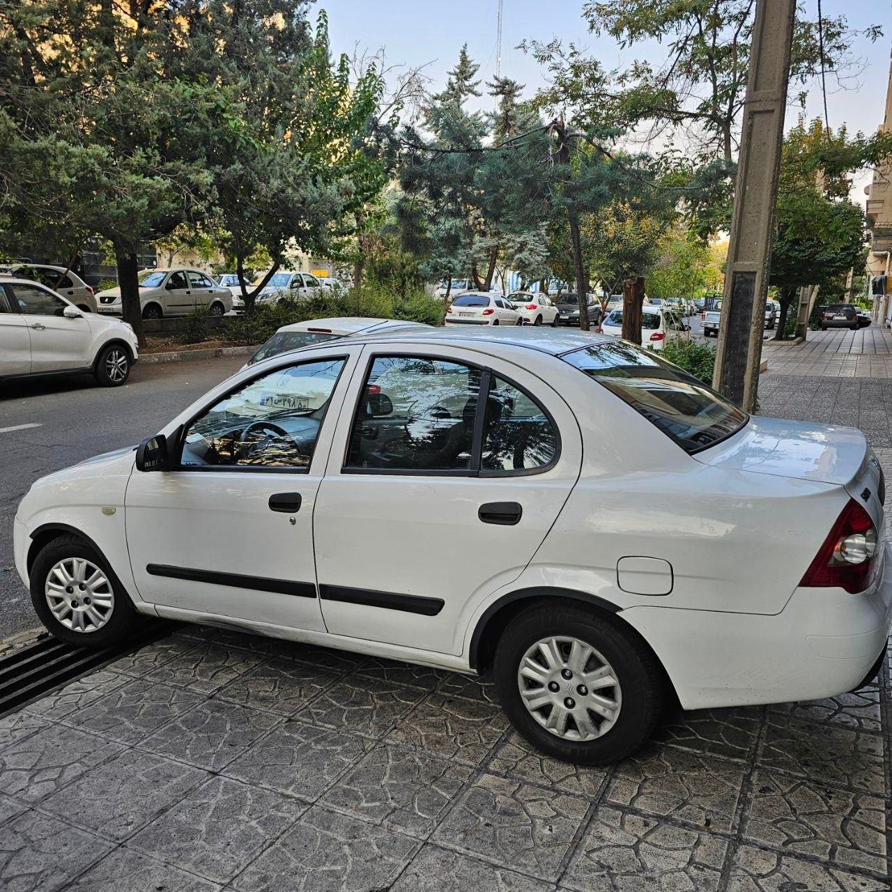 تیبا صندوق دار LX - 1393