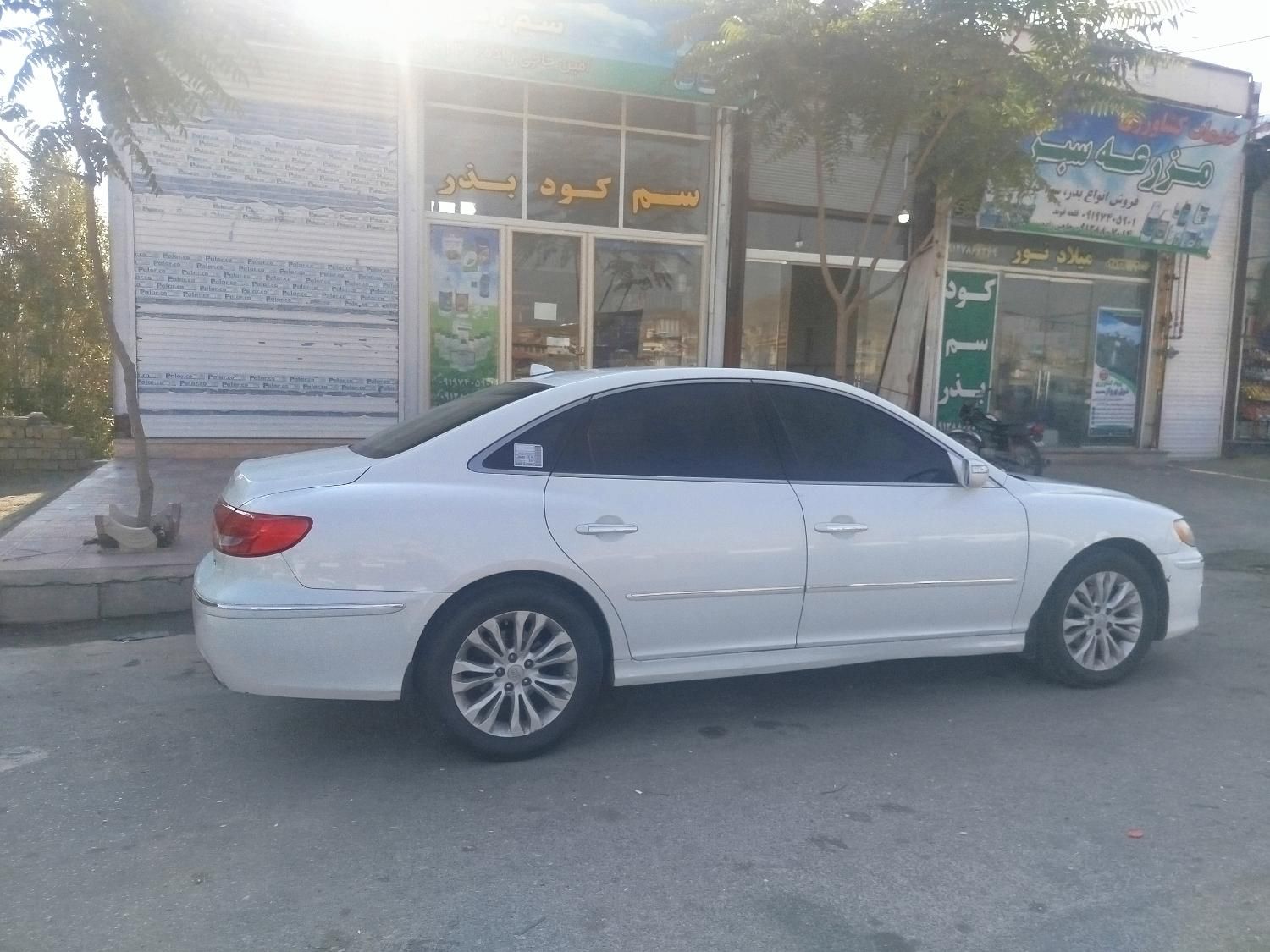 هیوندای آزرا (گرنجور) 3300cc - 2011