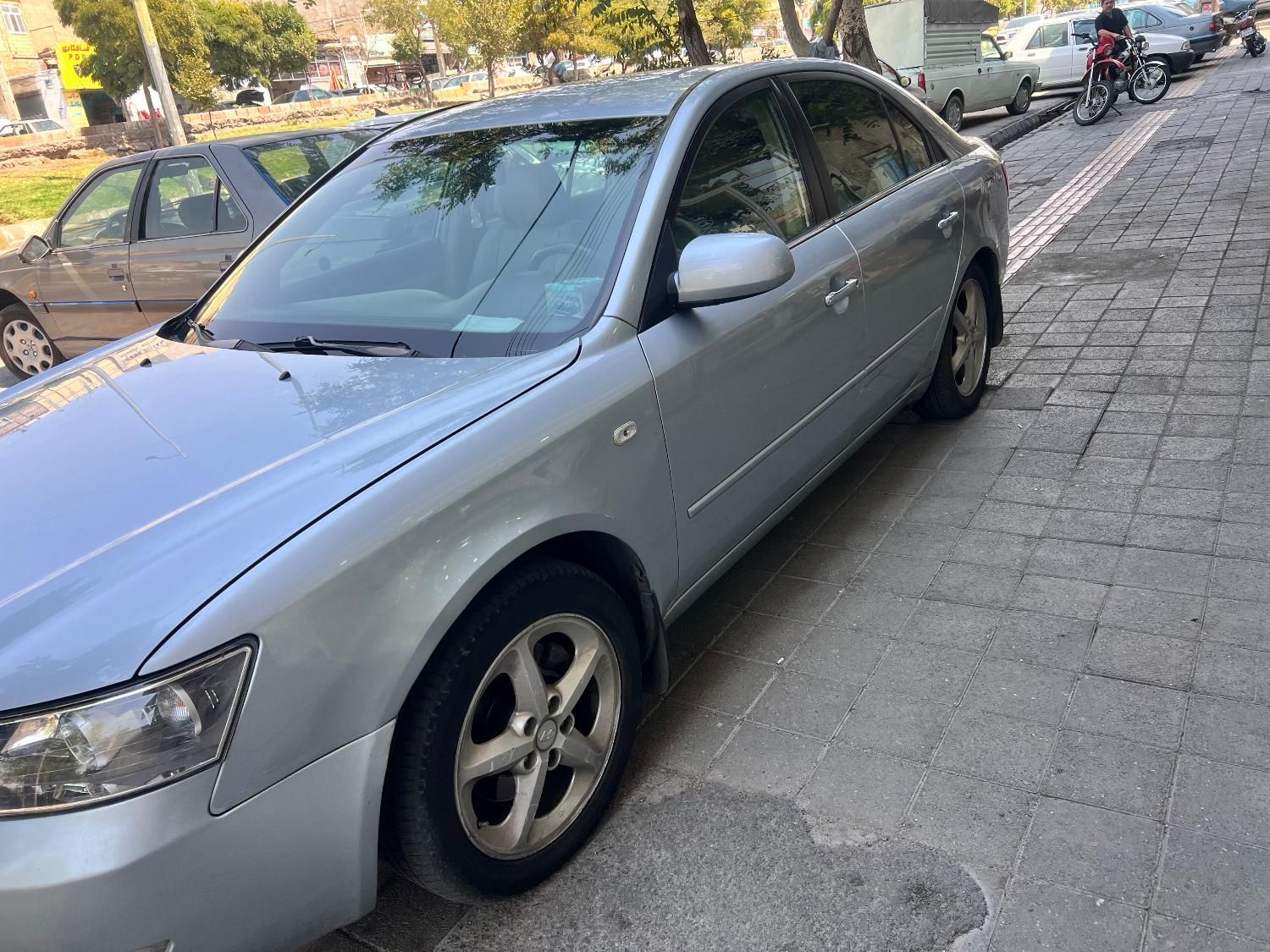 هیوندای سوناتا NF 3300cc - 2006