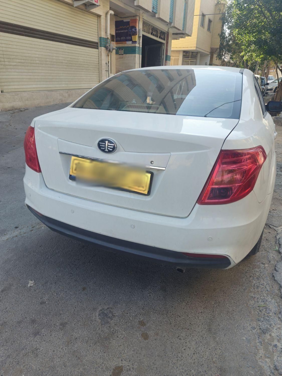 بسترن B50F اتوماتیک - 2015