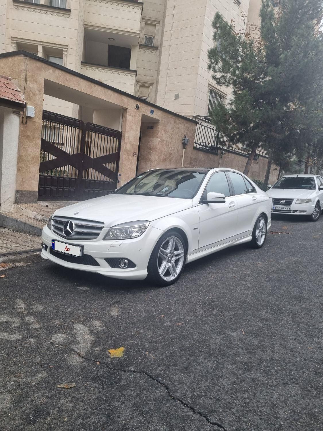 بنز C 200 - 2010