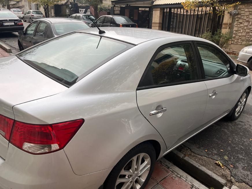 کیا سراتو 2.0 لیتر اتوماتیک GT لاین - 2010