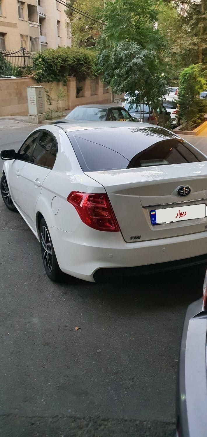 بسترن B50F اتوماتیک - 2014