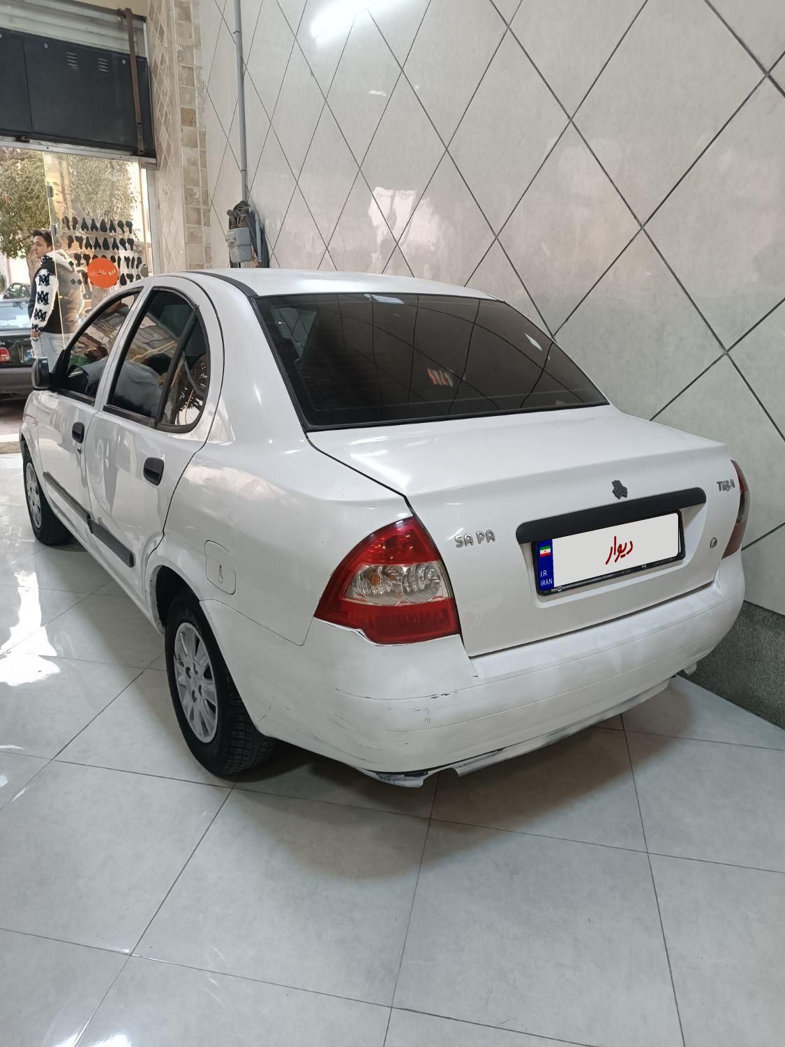 تیبا صندوق دار LX - 1390