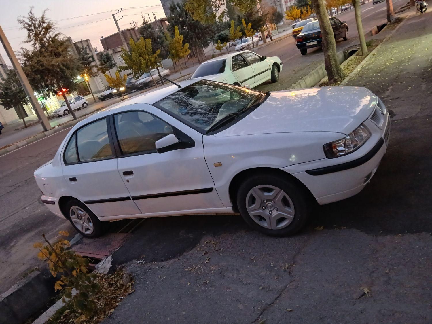 سمند LX XU7 - 1390