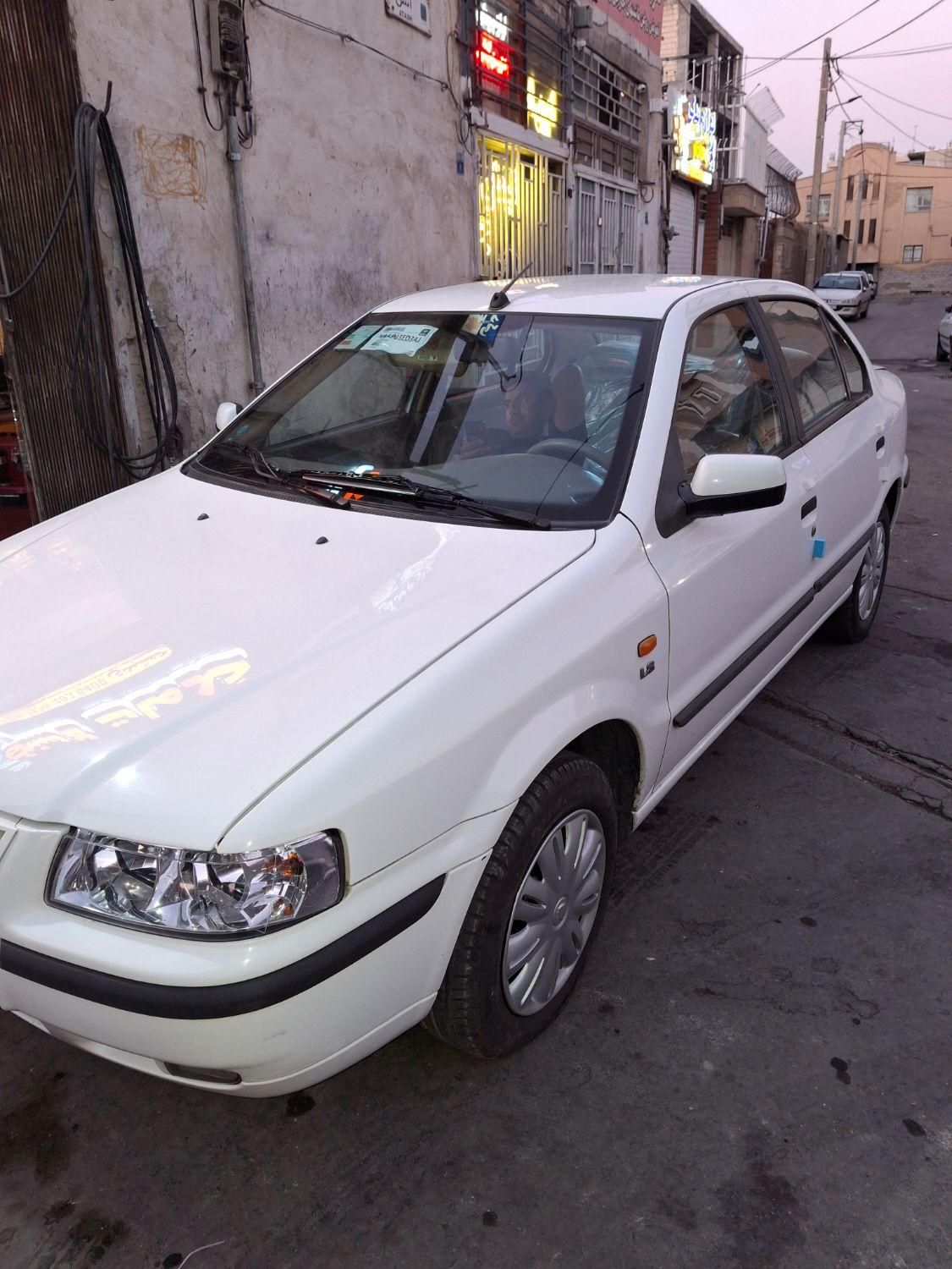 سمند LX XU7 - 1396