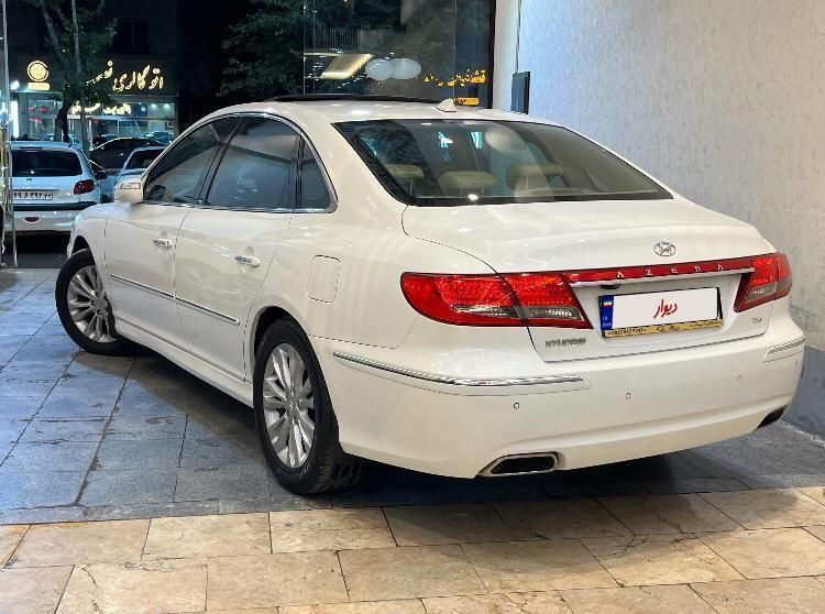 هیوندای آزرا (گرنجور) 3300cc - 2011