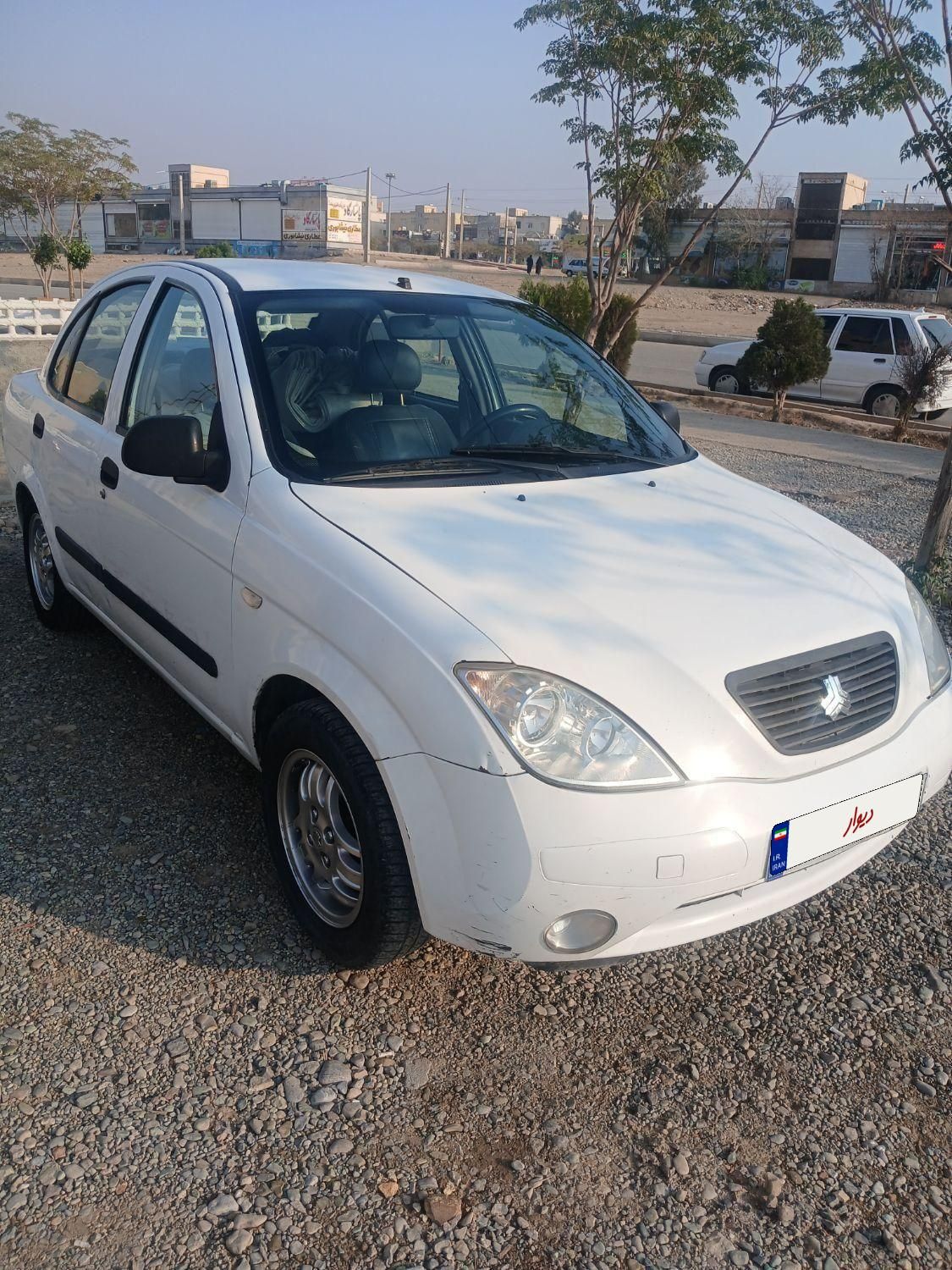 تیبا صندوق دار LX - 1394