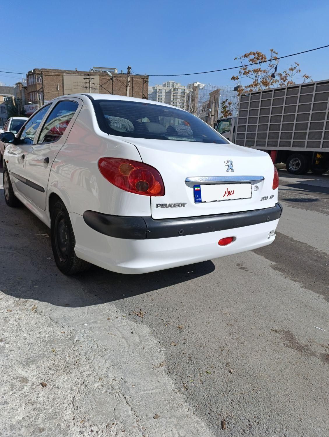 پژو 206 SD v8 - 1395