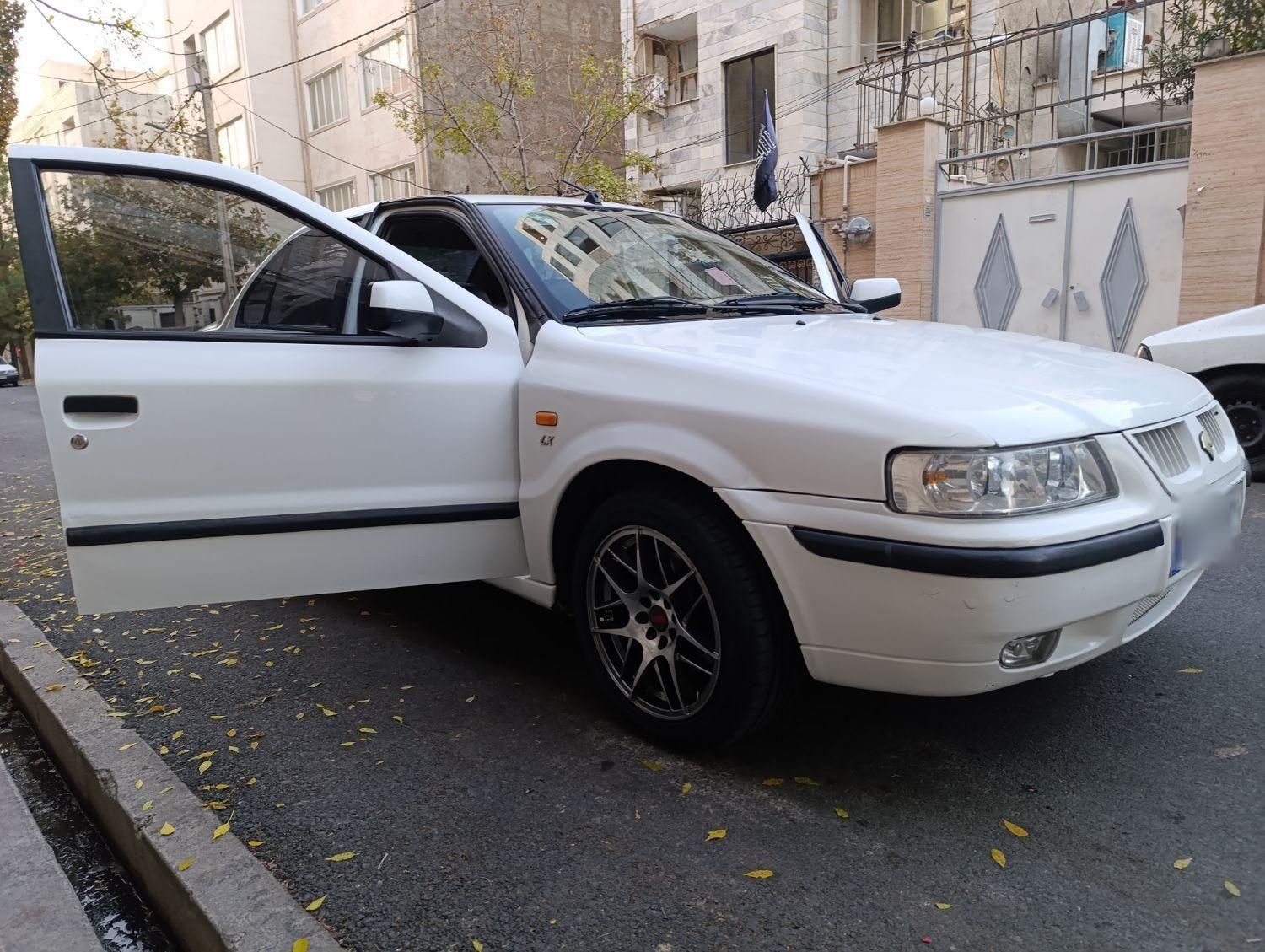 سمند LX XU7 - 1395