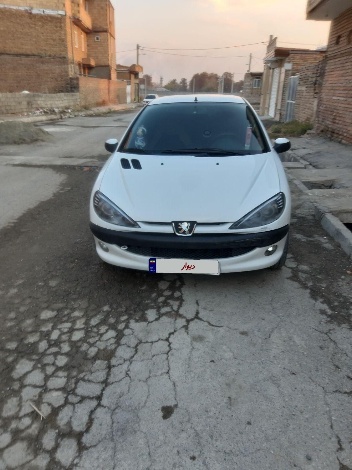 پژو 206 SD v8 - 1396