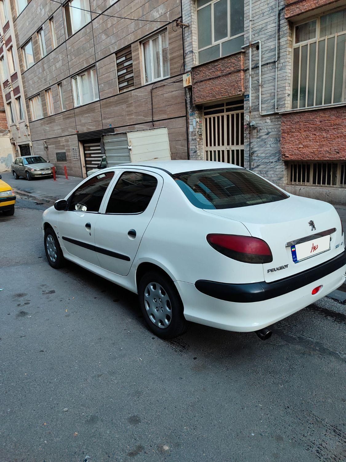 پژو 206 SD v8 - 1395