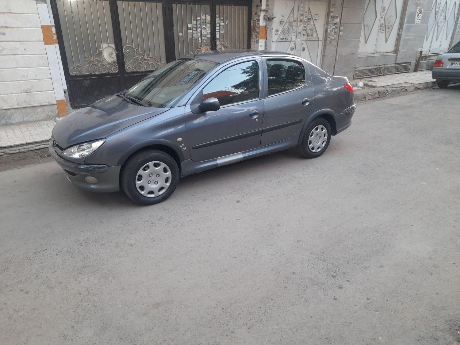 پژو 206 SD v8 - 1390