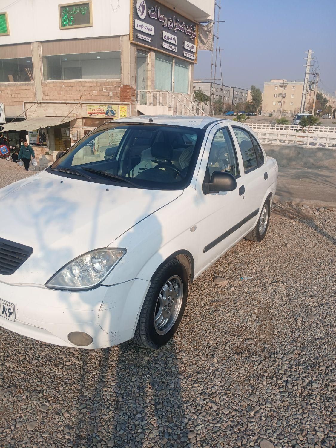 تیبا صندوق دار LX - 1394