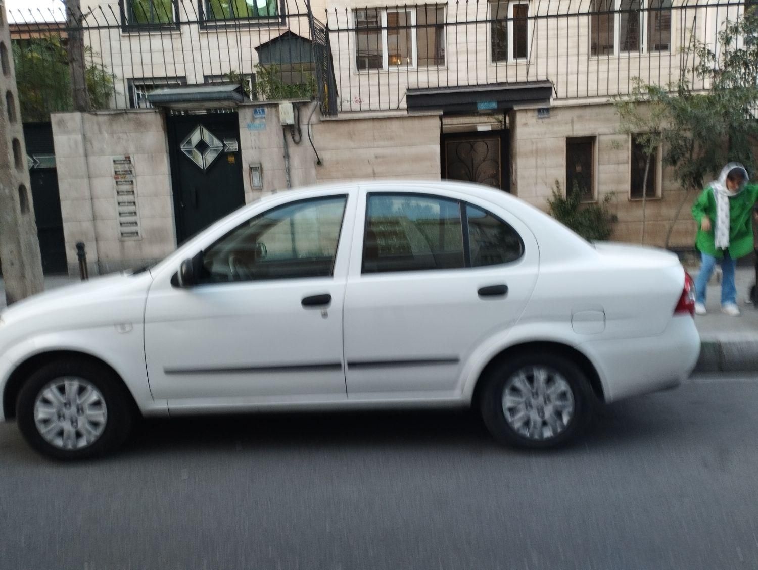 تیبا صندوق دار LX - 1398