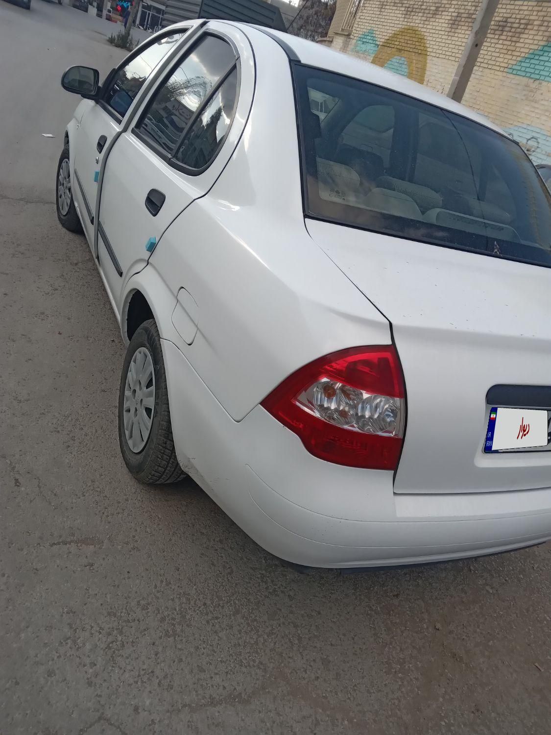 تیبا صندوق دار LX - 1400