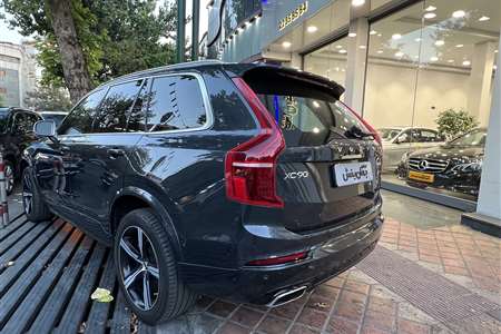 ولوو XC90 R-DESIGN - 2017