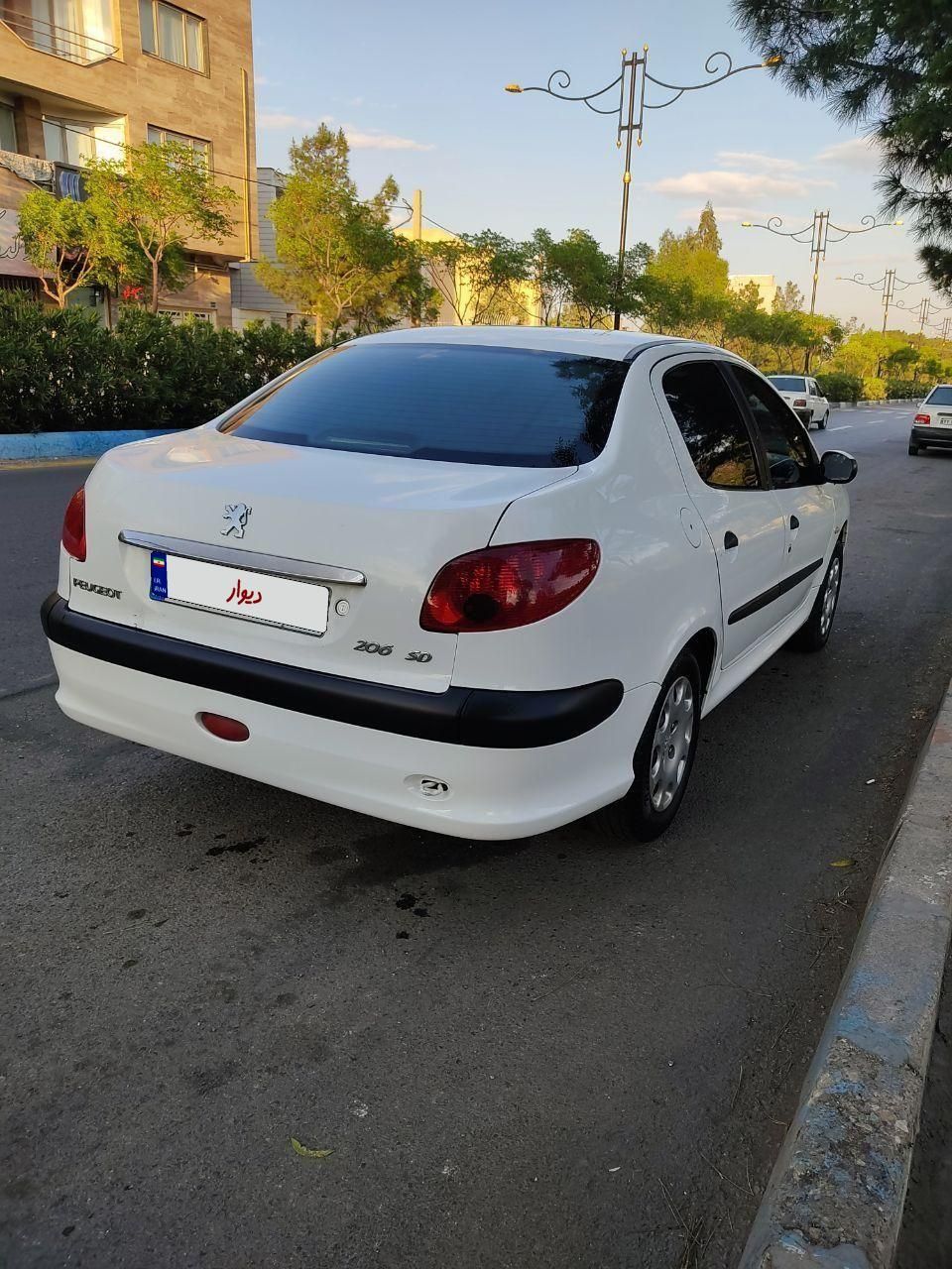 پژو 206 SD v8 - 1390