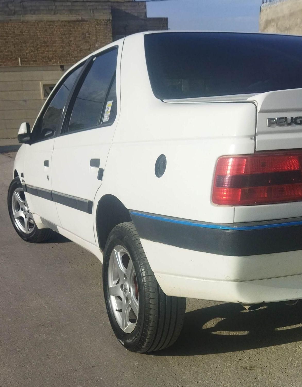 پژو 405 GL - دوگانه سوز CNG - 1390