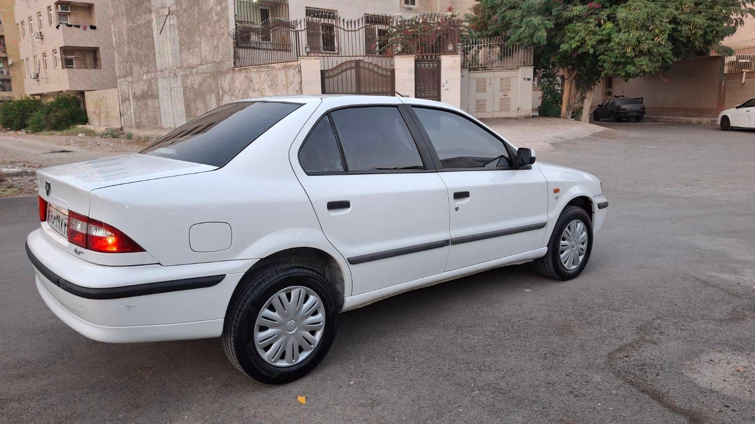 سمند LX XU7 - 1400