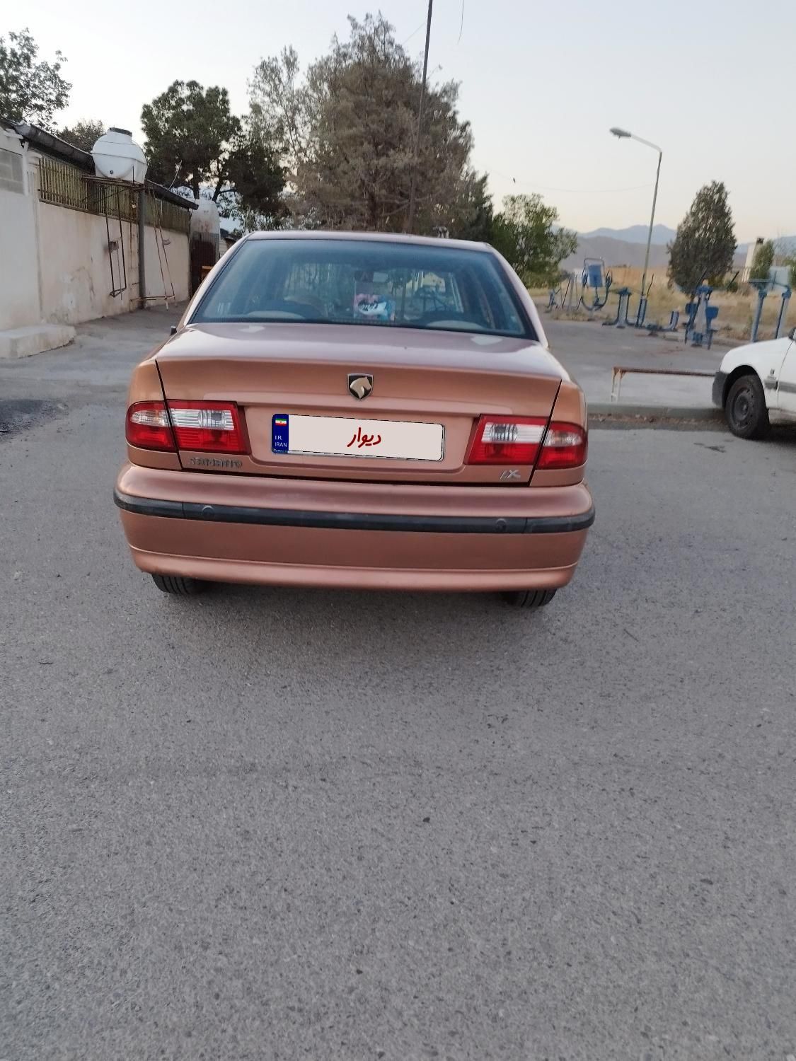 سمند LX XU7 - 1386