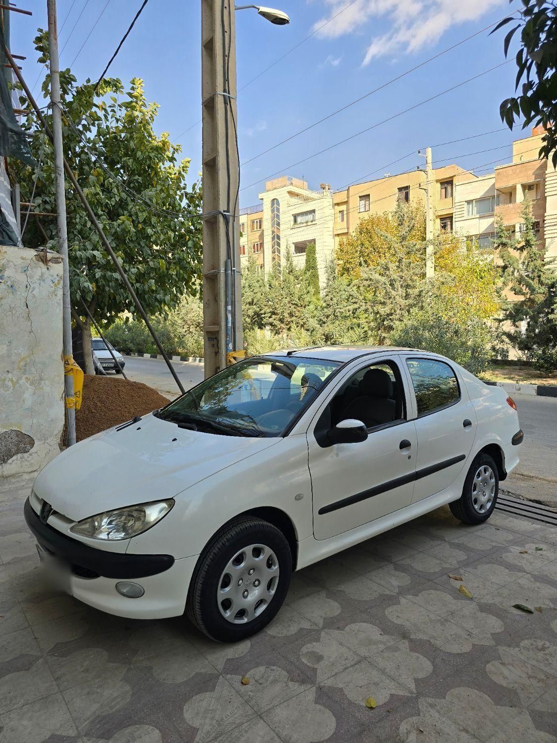 پژو 206 SD v8 - 1390