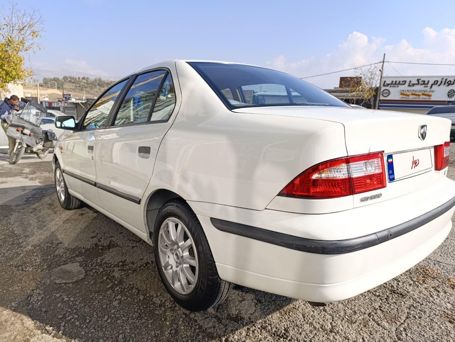 سمند LX XU7 - 1388