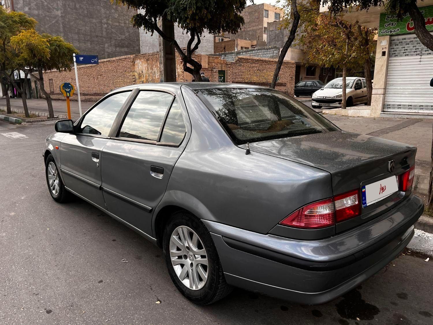 سمند LX XU7 - 1386