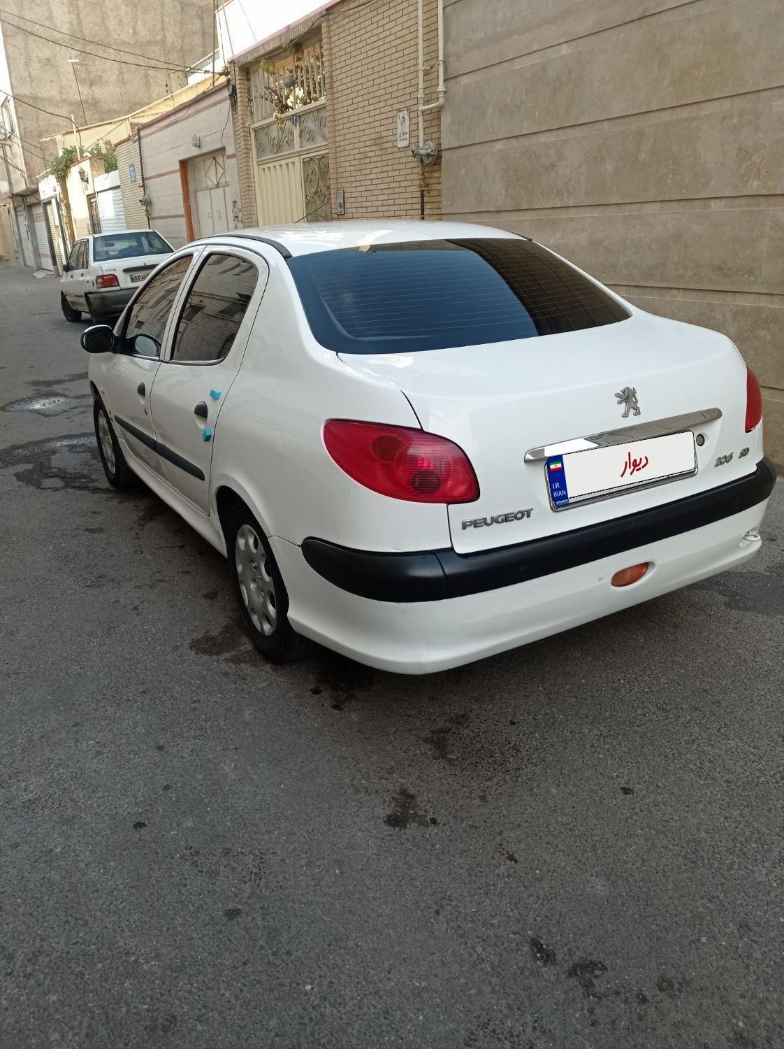 پژو 206 SD v8 - 1395