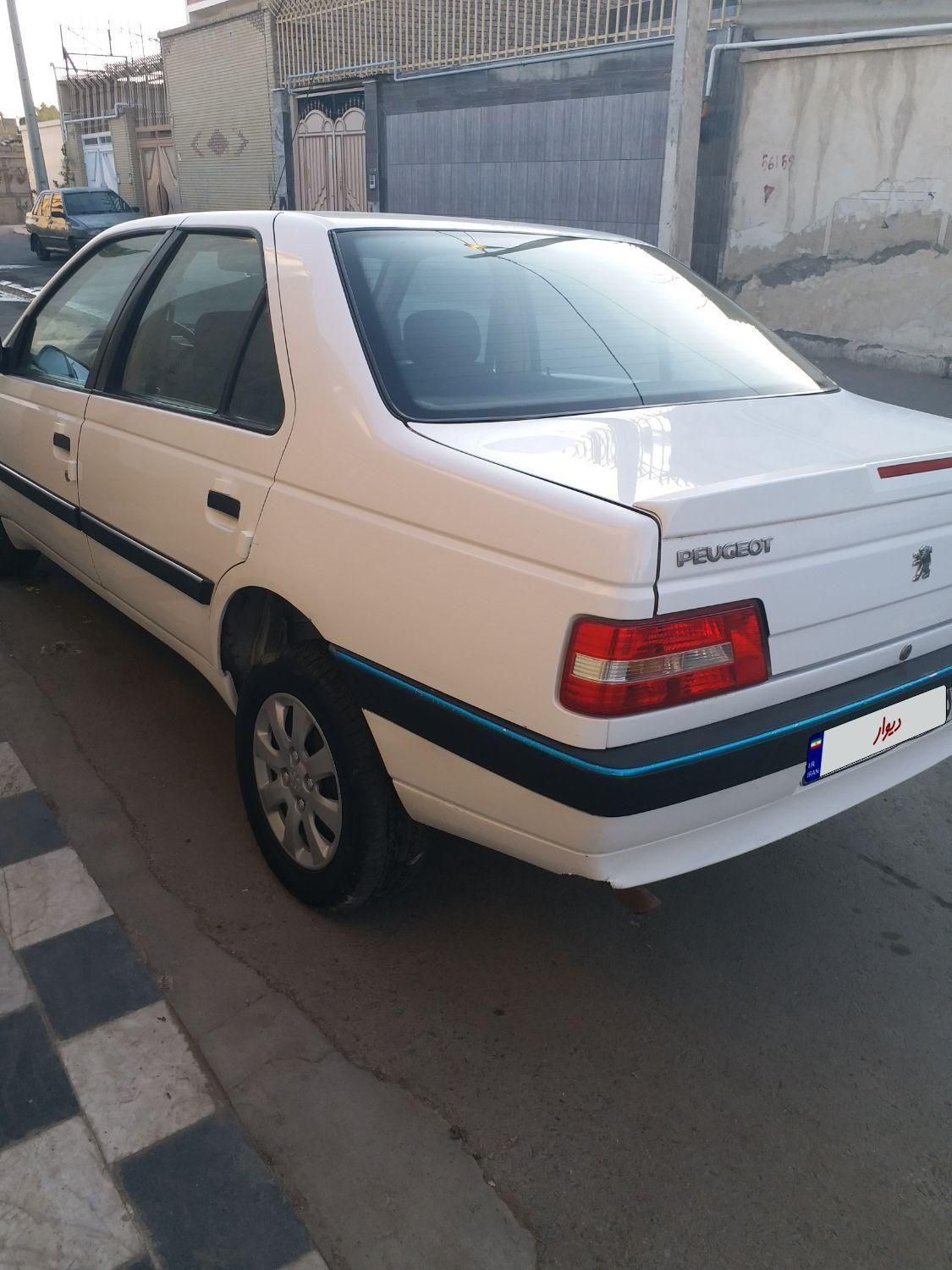 پژو 405 SLX بنزینی TU5 - 1390