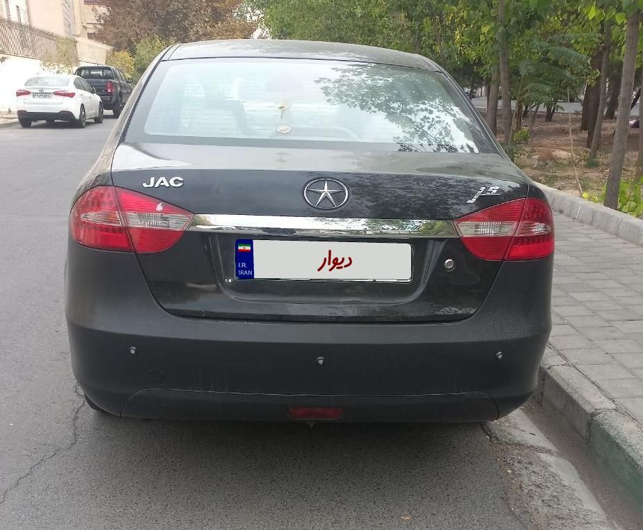 جک J5 دنده ای - 2013