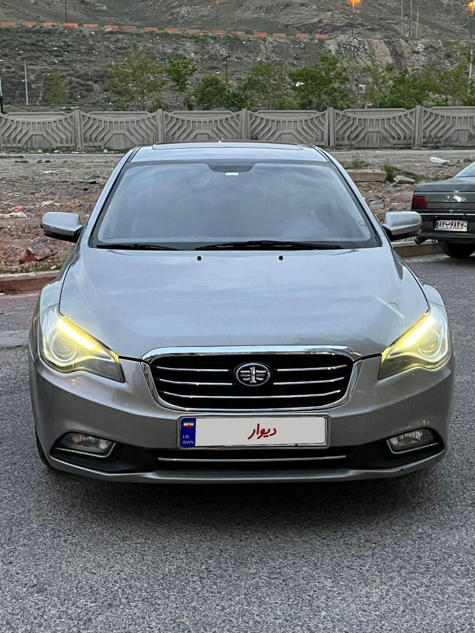 بسترن B50F اتوماتیک - 2015