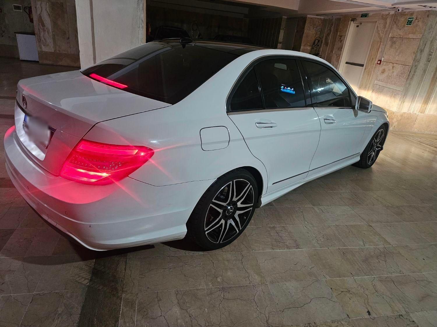 بنز C 200 - 2014