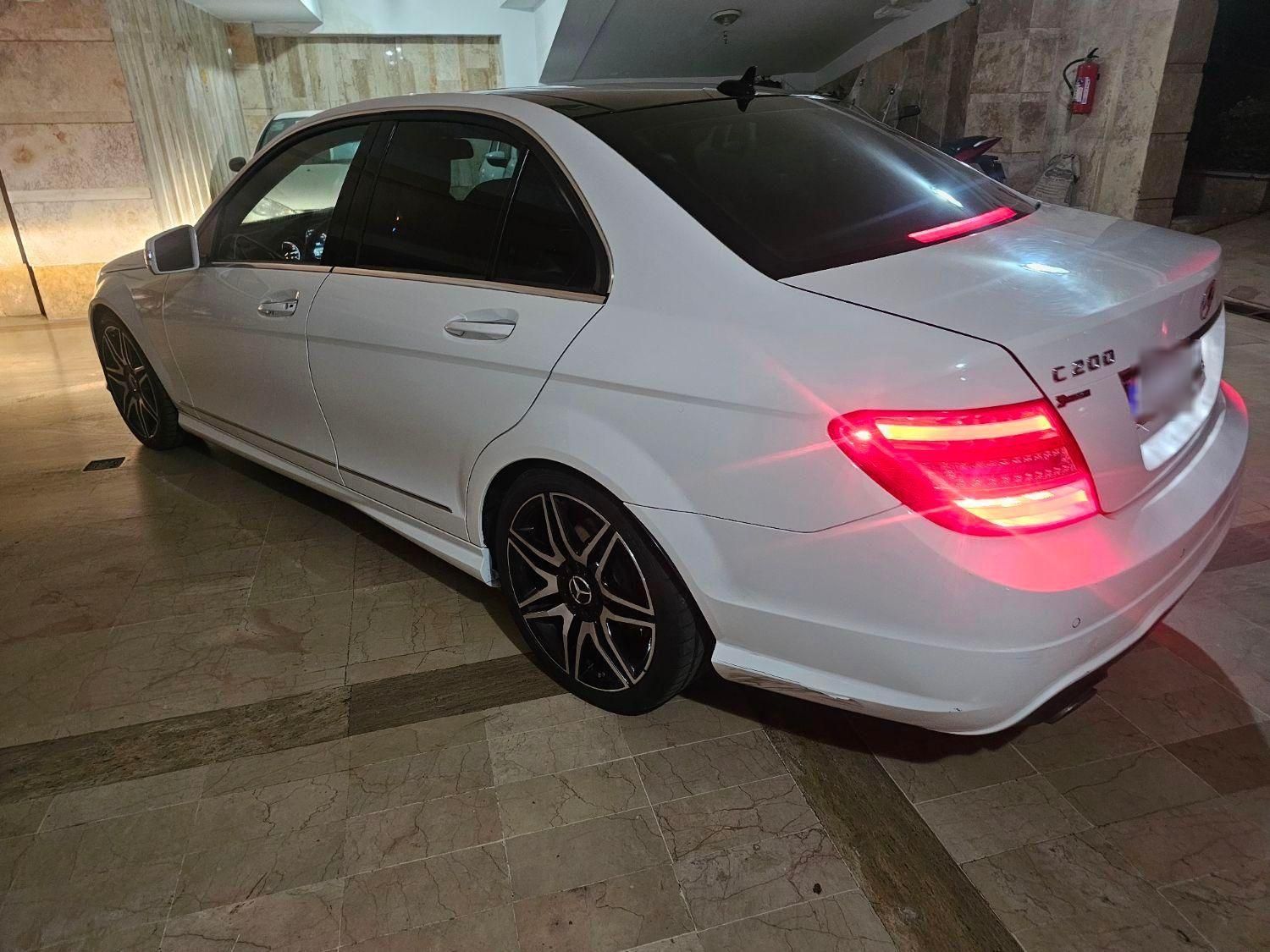 بنز C 200 - 2014