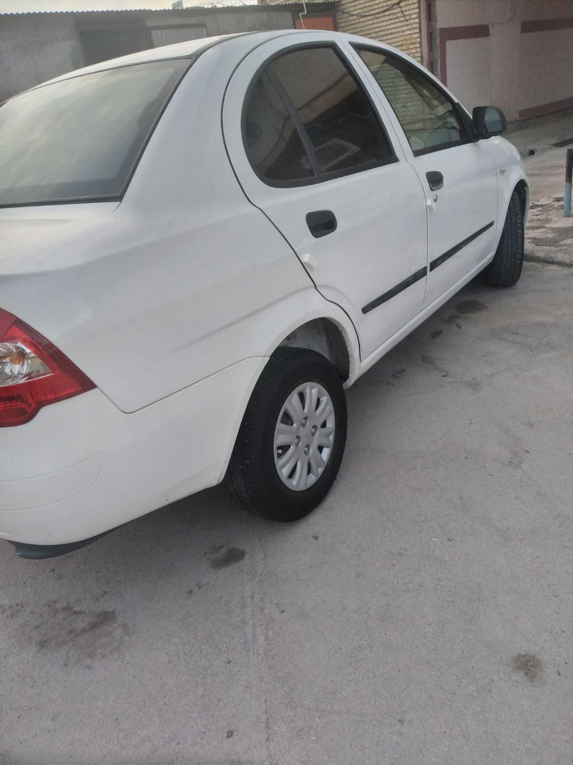 تیبا صندوق دار LX - 1397