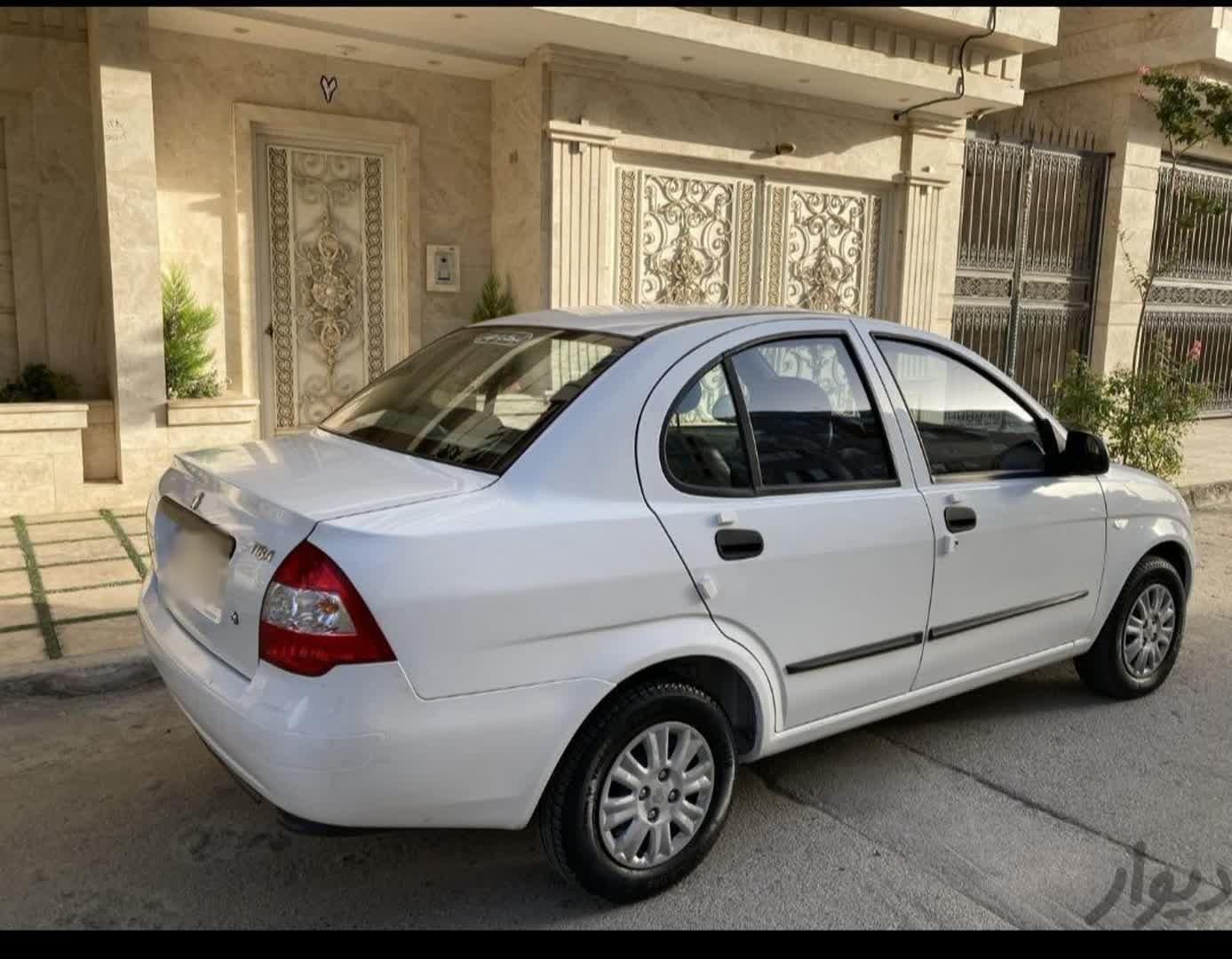 تیبا صندوق دار LX - 1398