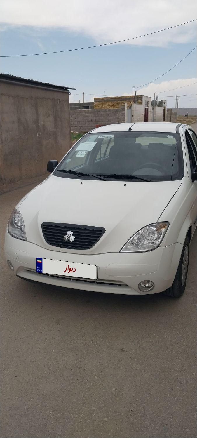 تیبا صندوق دار LX - 1400