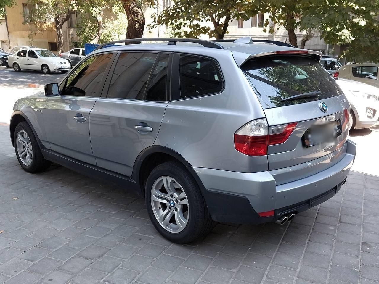 ب ام و X3 25 فول - 2009