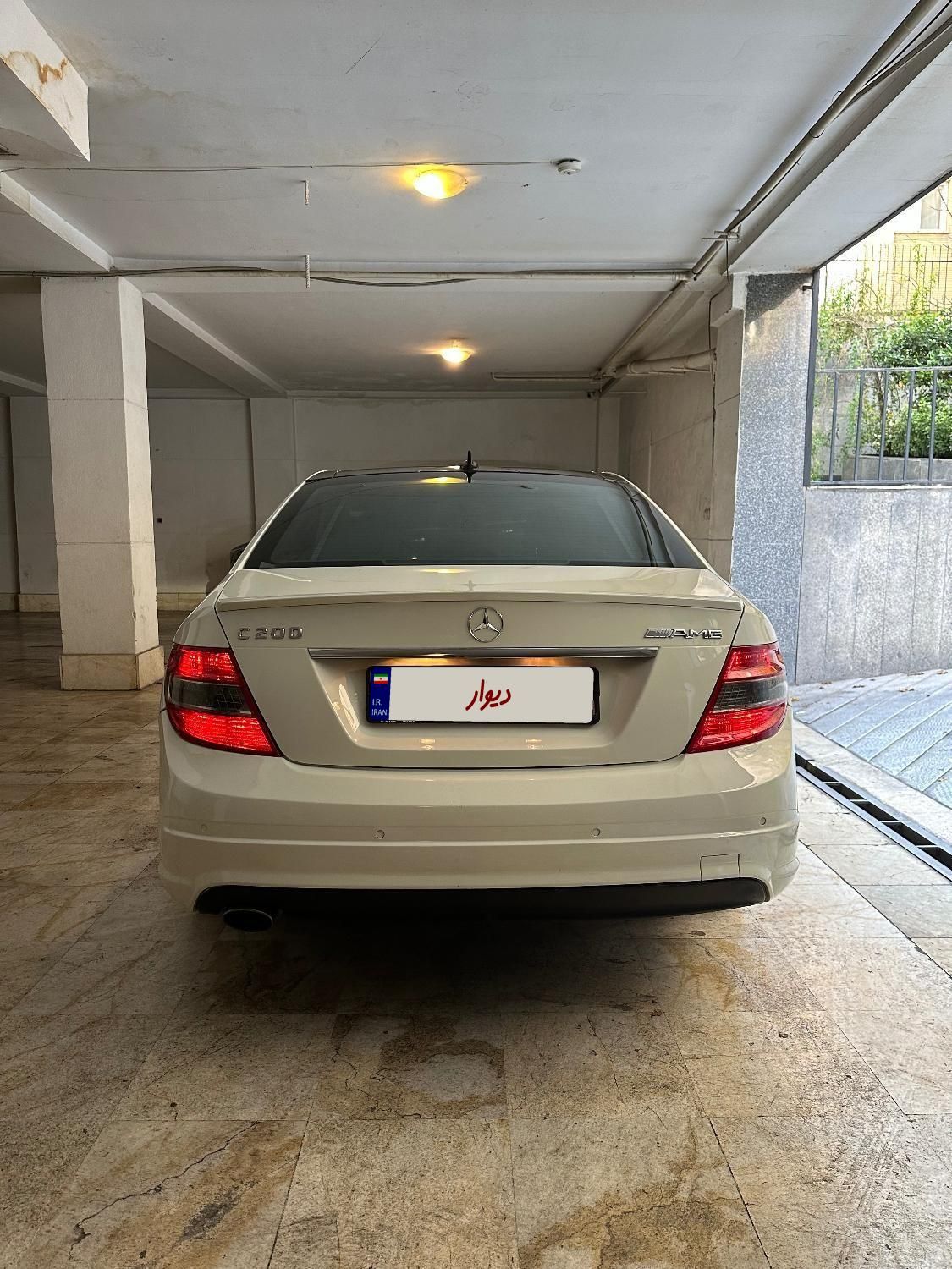 بنز C 200 - 2011