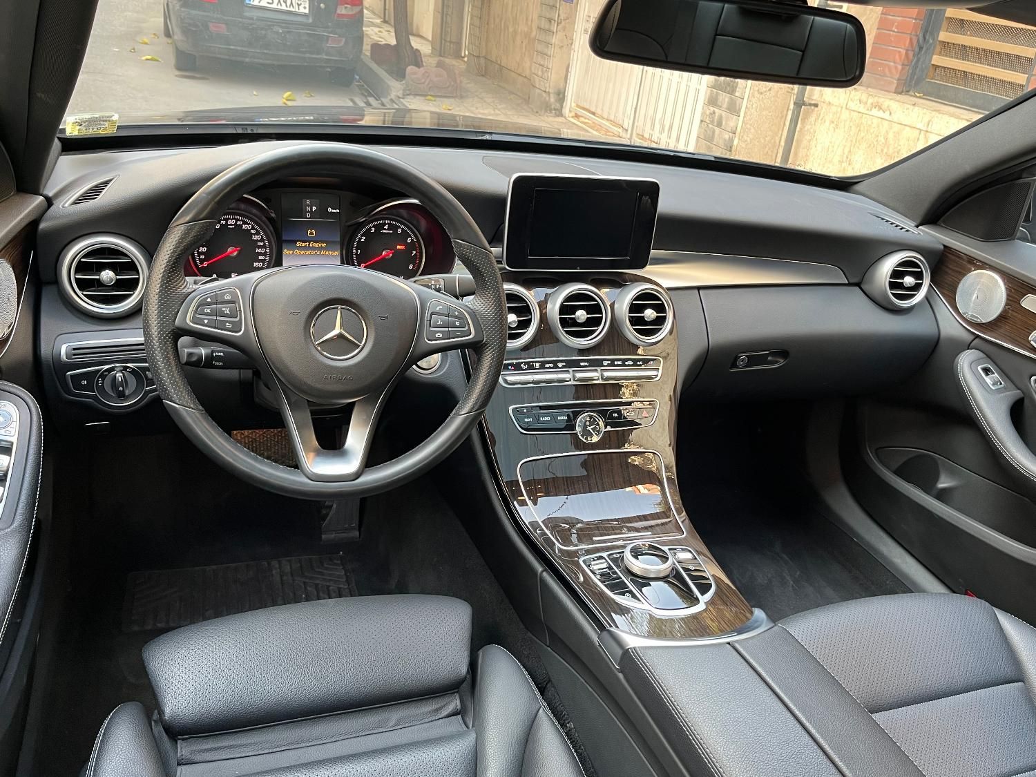 بنز C 300 فول - 2022