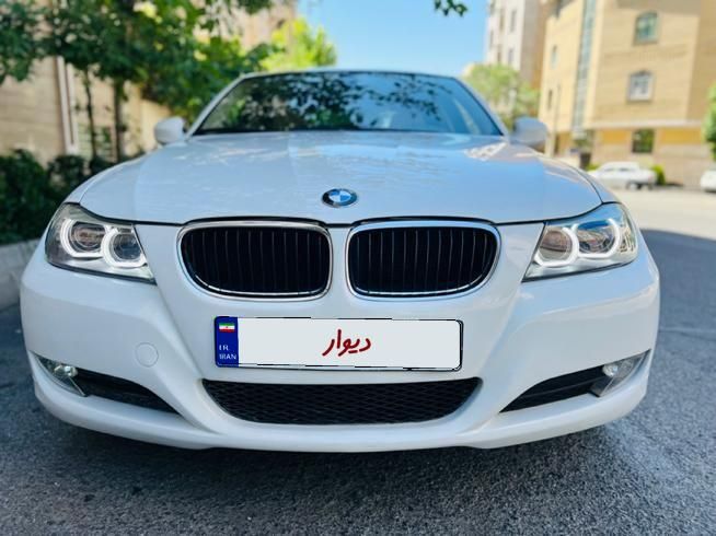 ب ام و سری 3 سدان 320i - 2009