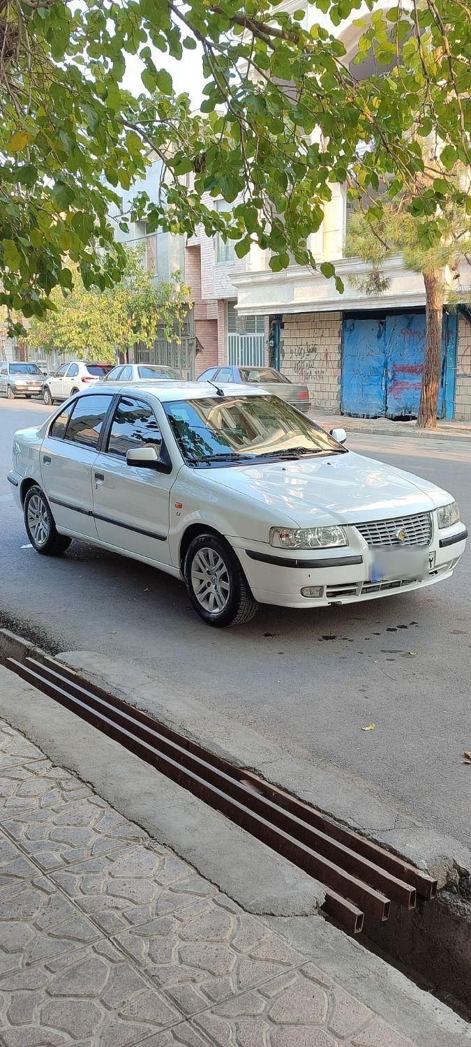 سمند LX XU7 - 1396