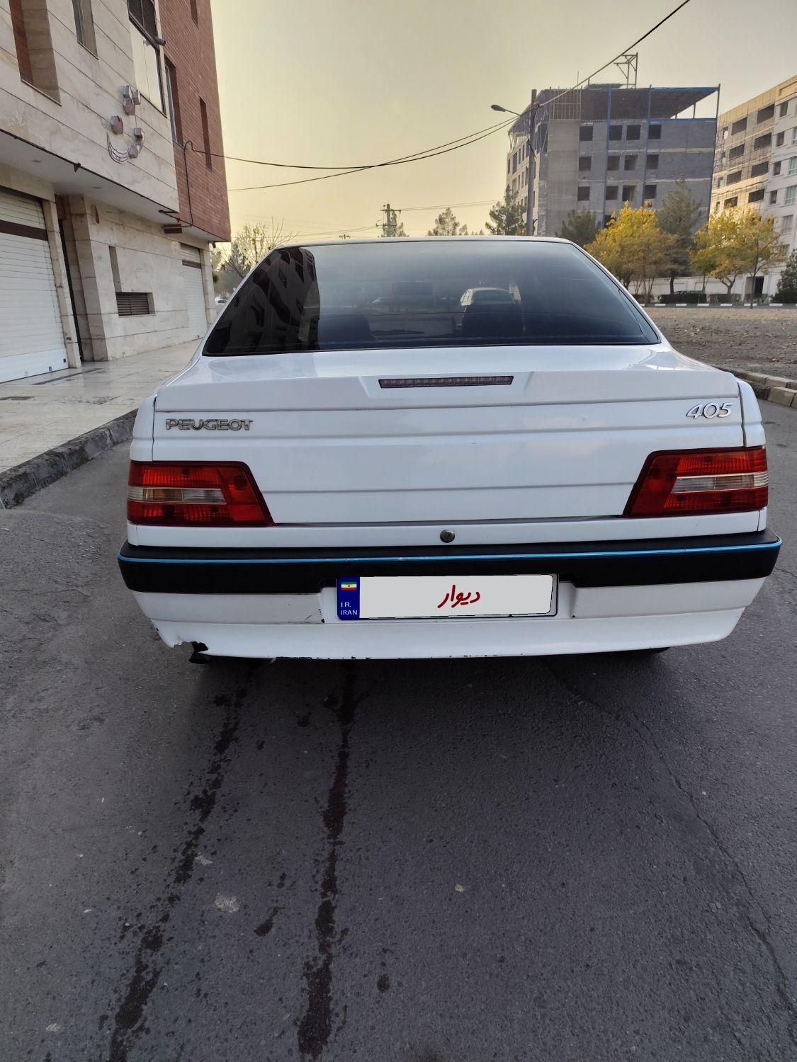 پژو 405 SLX بنزینی TU5 - 1390