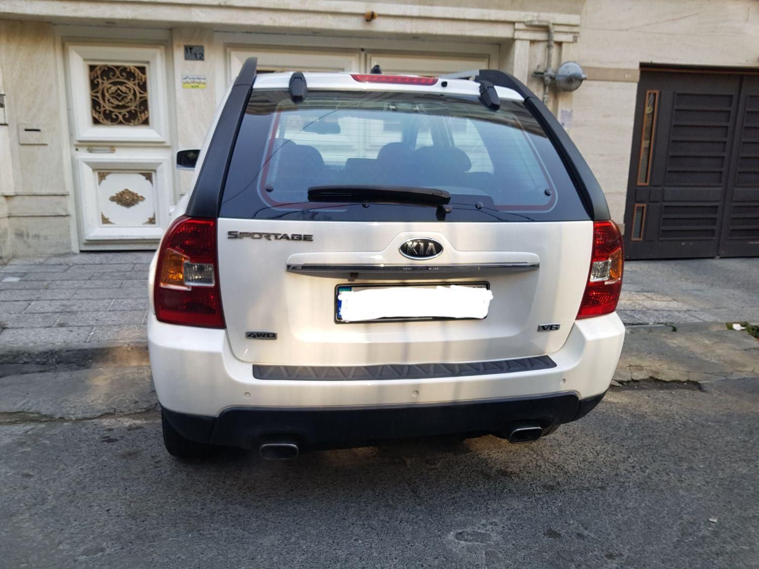 کیا اسپورتیج 6 سیلندر 2700cc - 2010